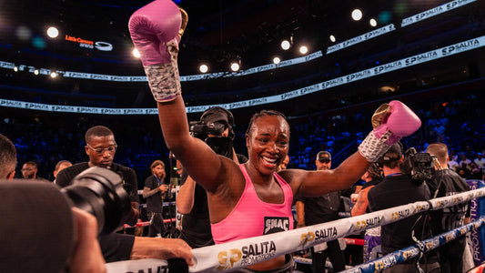 Claressa Shields Floors Vanessa Lepage-Joanisse Three Times in 2nd Round Stoppage