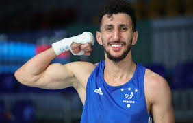 Sofiane Oumiha Triumphs in Thrilling Olympic Bout